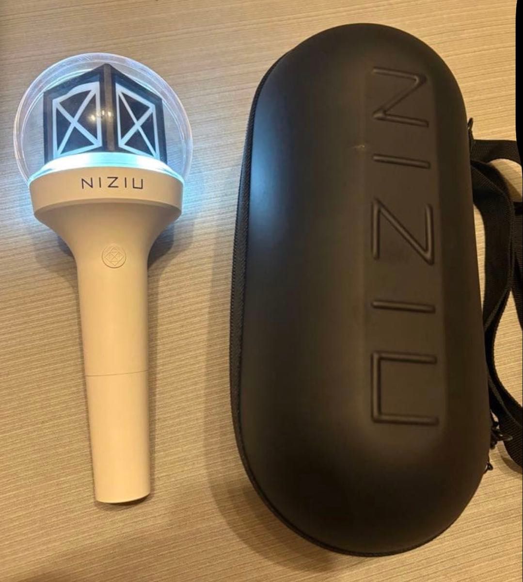 Niziuペンライト ペンライトケース 早い者勝ち｜Yahoo!フリマ（旧