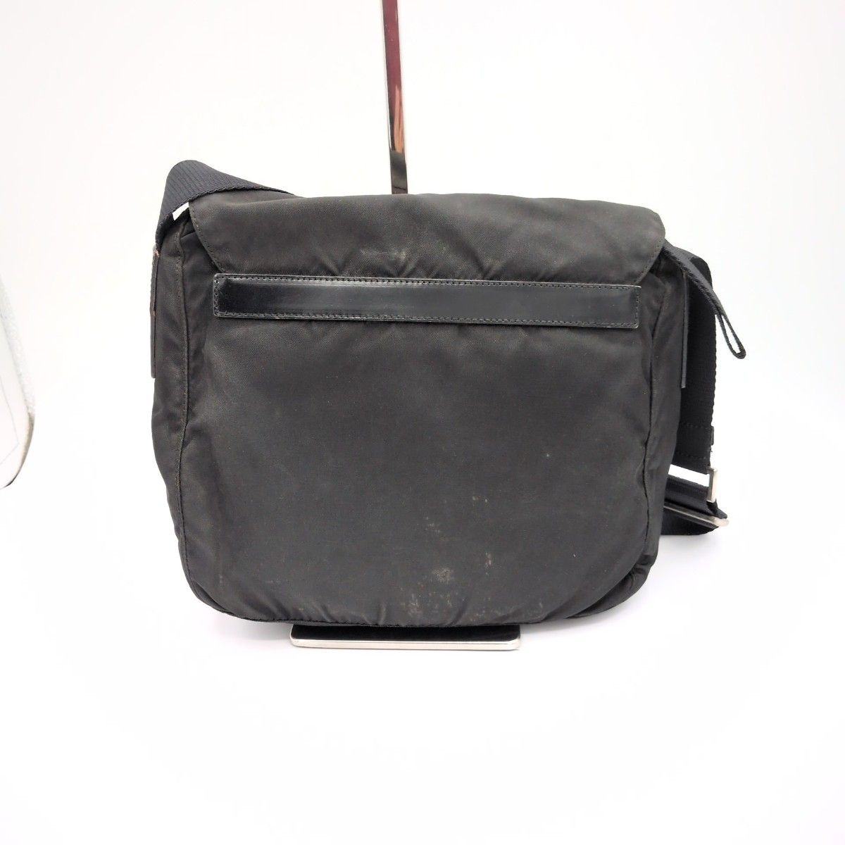 プラダ PRADA ショルダーバッグ カメラバッグ ナイロン 三角プレート