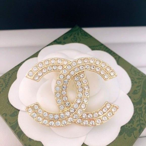 a11ゴールドストーンロゴブローチシャネル｜Yahoo!フリマ（旧PayPay