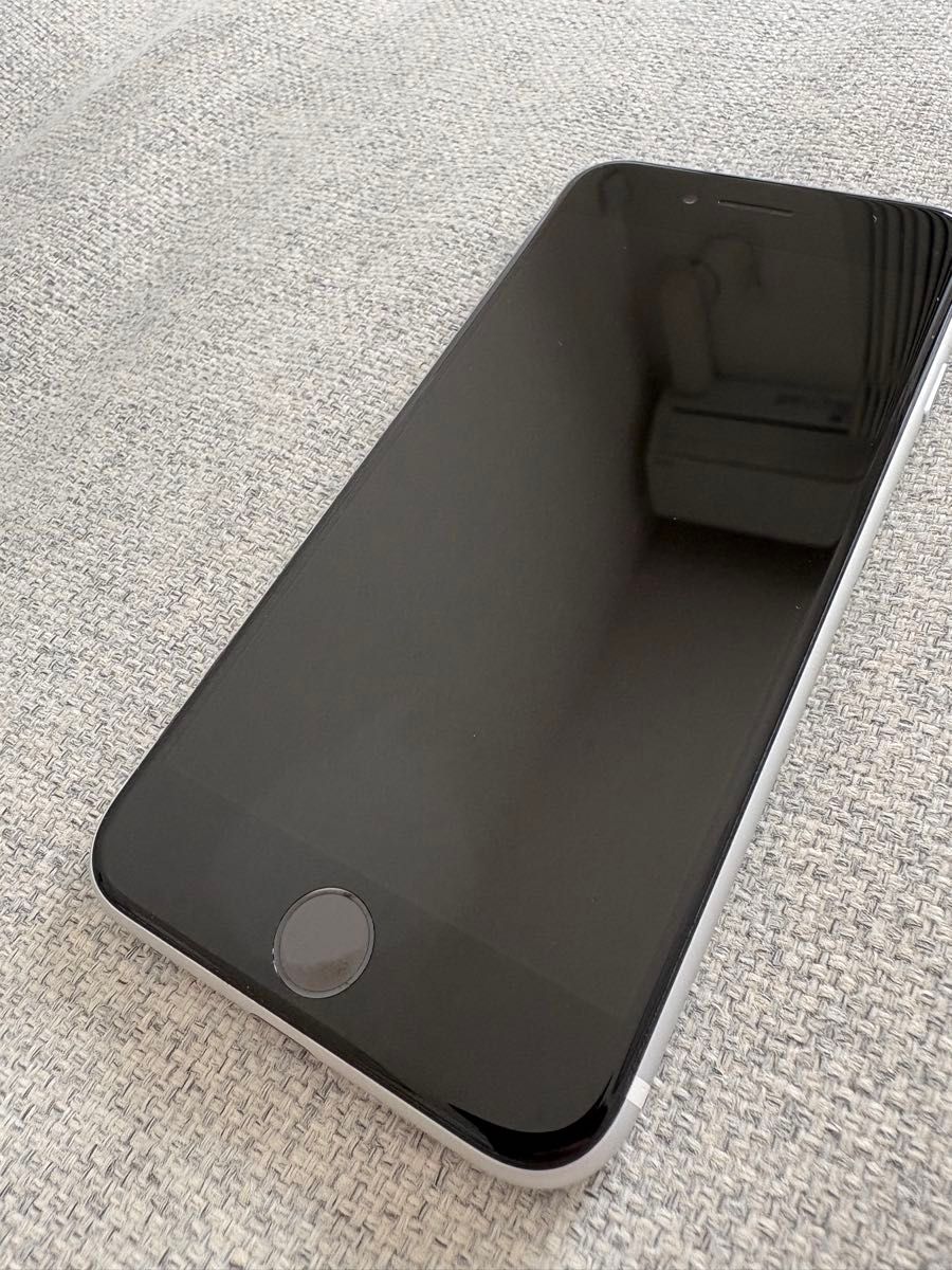 ジャンク】iPhone SE 第2世代 64GB SIMフリー ホワイト｜Yahoo!フリマ