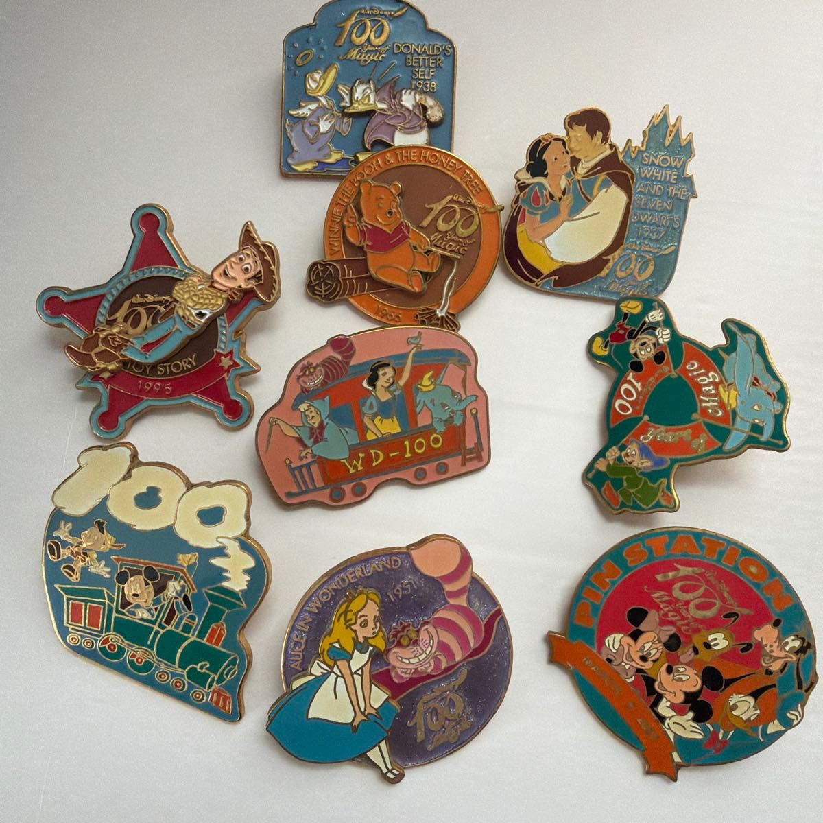DisneyStore ウォルトディズニー生誕100周年 ピンバッジ まとめ売り