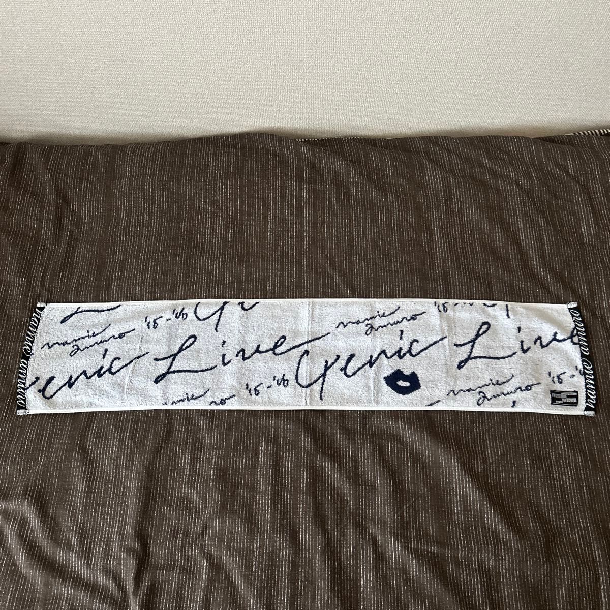 レア品】【タワレコ限定カラー】 安室奈美恵 ライブツアー2015-2016