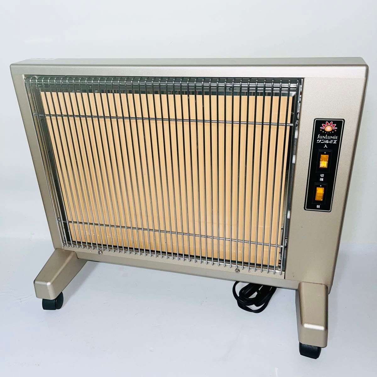 サンルミエ キュート パネルヒーター E800 LS 電気 暖房 ストーブ