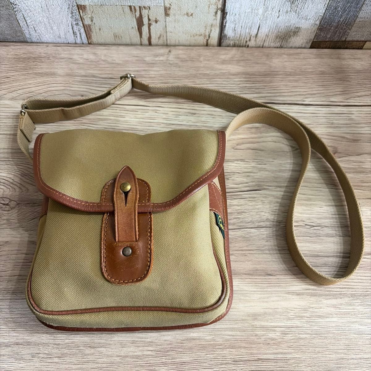 BRADY ショルダーバッグ ベージュ ブレディ｜Yahoo!フリマ（旧PayPay