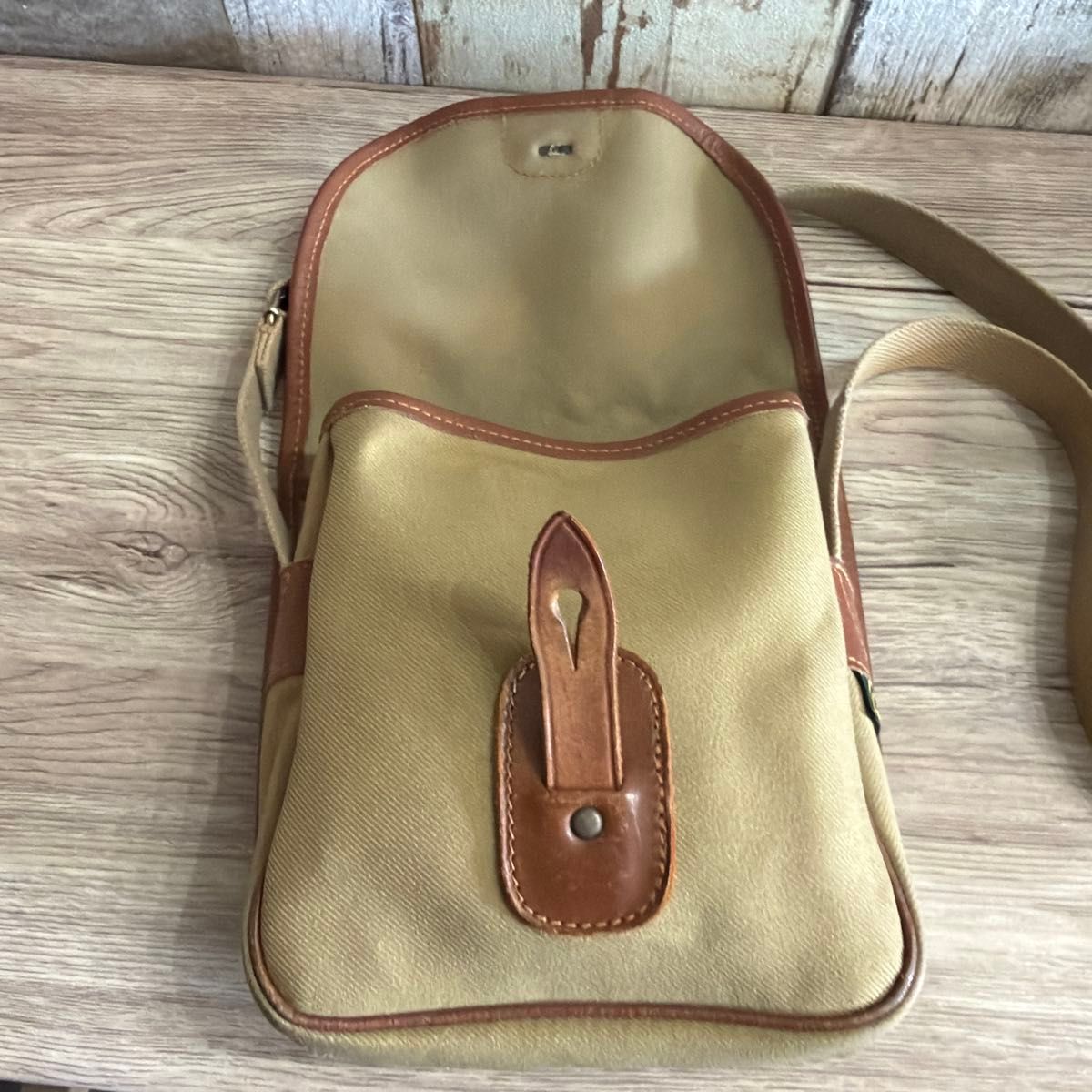 BRADY ショルダーバッグ ベージュ ブレディ｜Yahoo!フリマ（旧PayPay