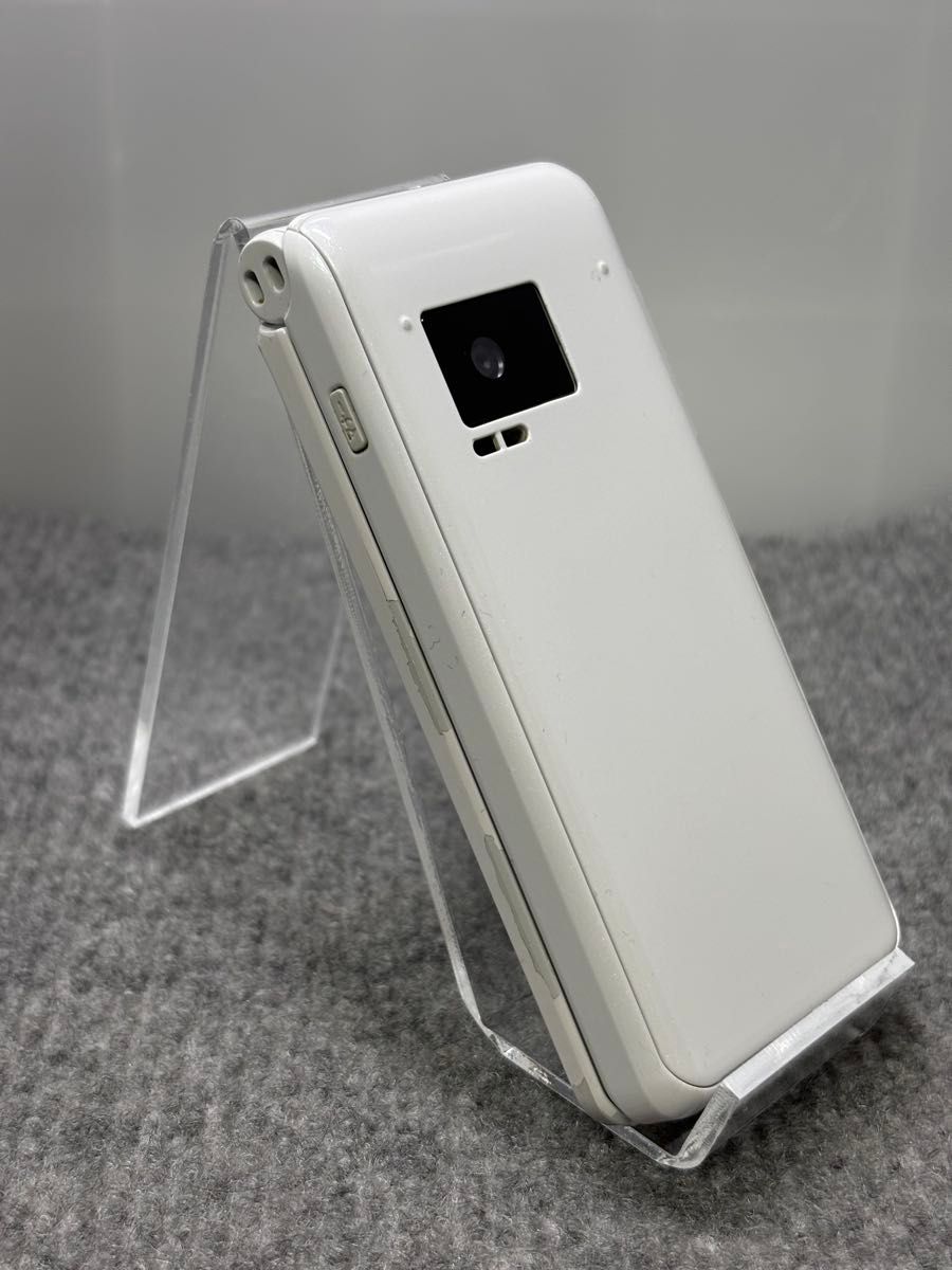 P-smart ケータイ P-01J ホワイト #26022305｜Yahoo!フリマ（旧PayPay