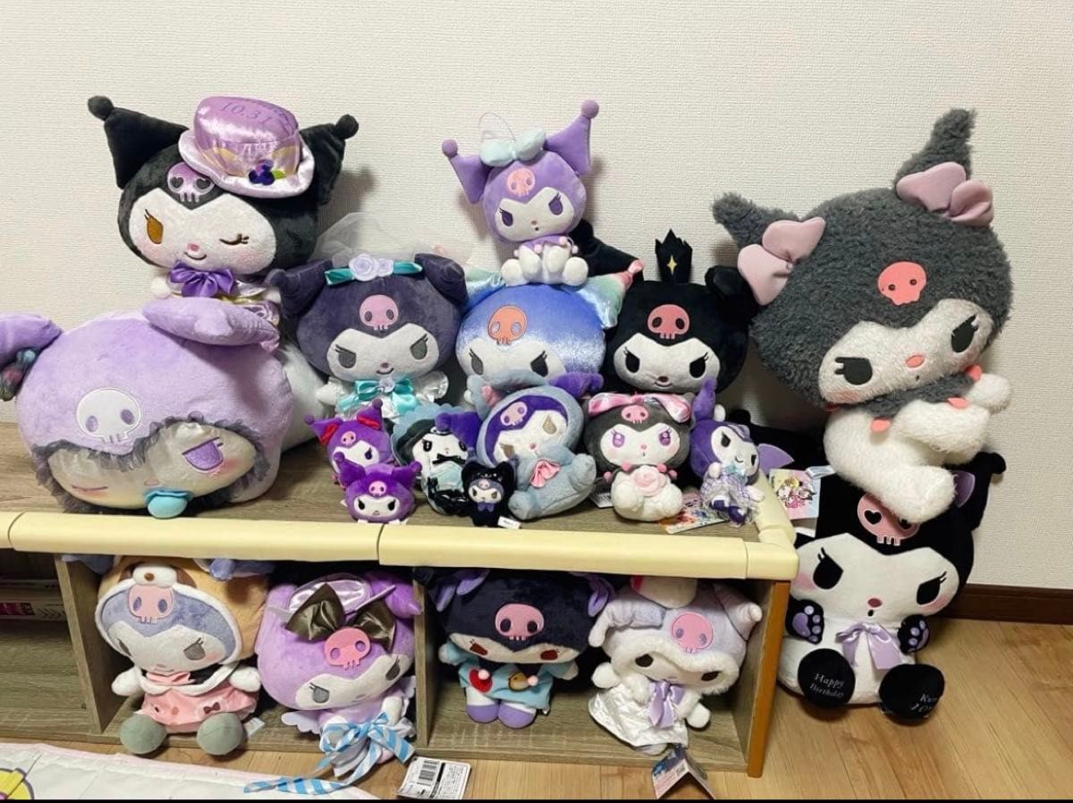 サンリオ クロミ ぬいぐるみ マスコット まとめ売り 19体｜Yahoo