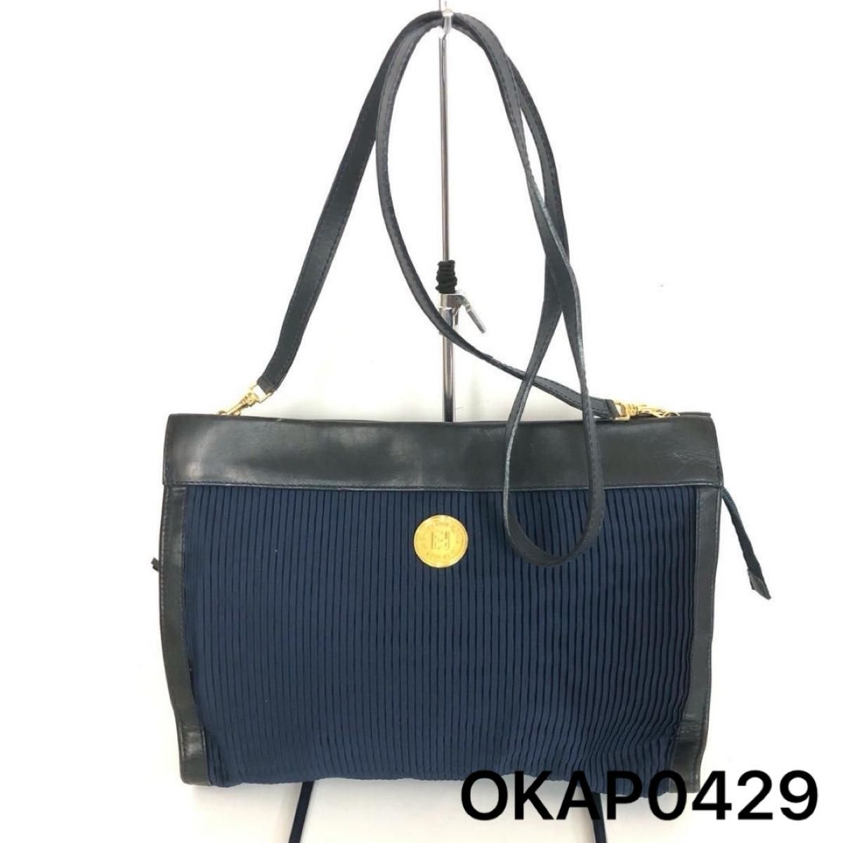 美品】FENDI フェンディ バイザウェイ ショルダーバッグ ブルー 2way