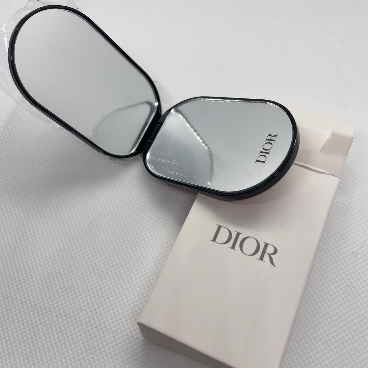 Dior ディオール ミラー付き スマホスタンドリング ミラー ノベルティ