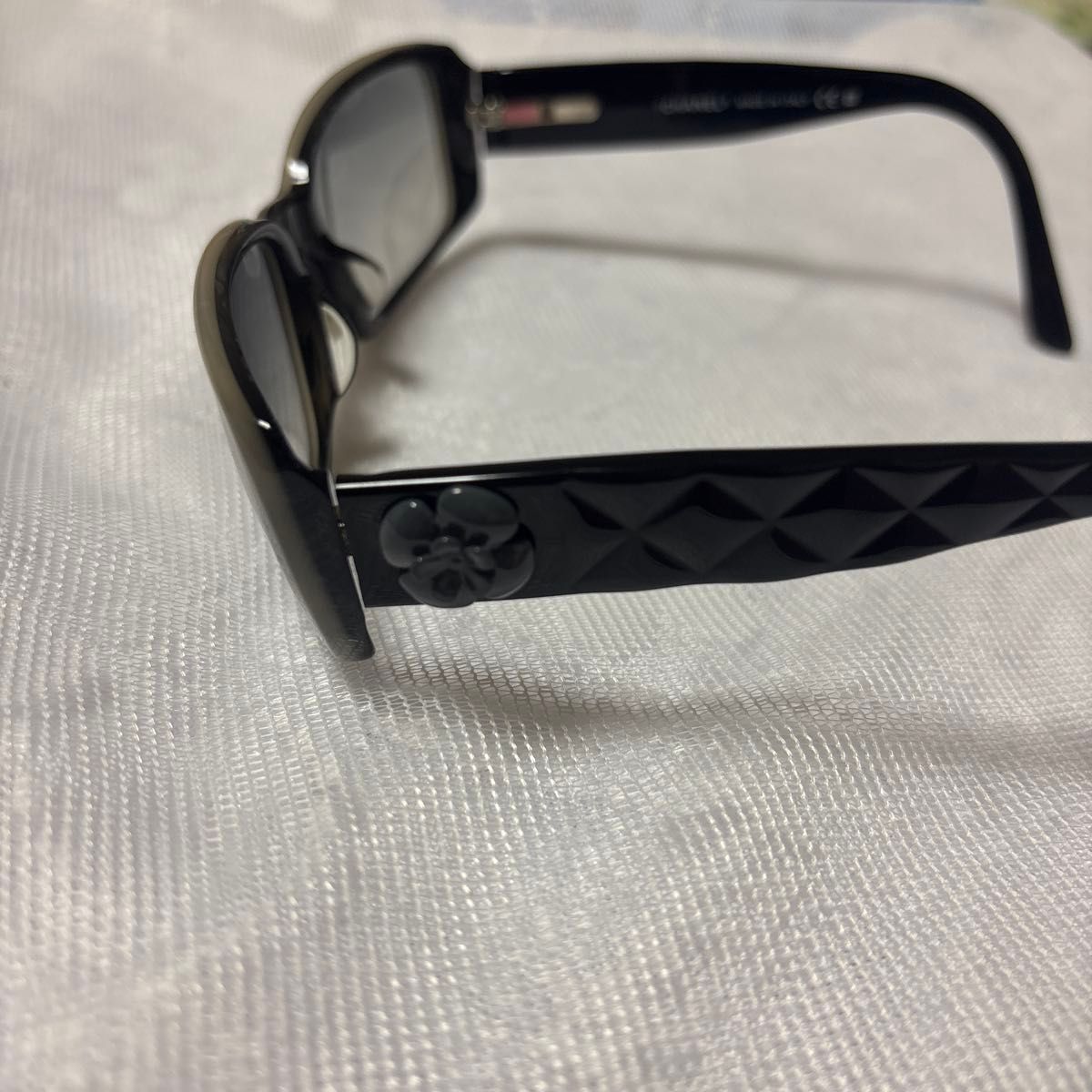 CHANEL シャネル サングラス ココマーク ケース付き マトラッセ