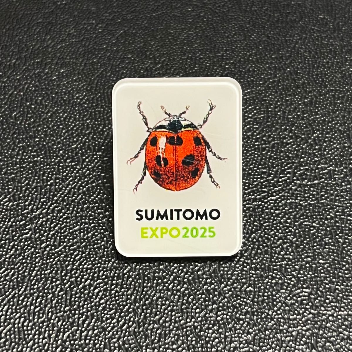 完売品 大阪関西万博 住友館 アクリルピンバッジ てんとう虫 ピンズ