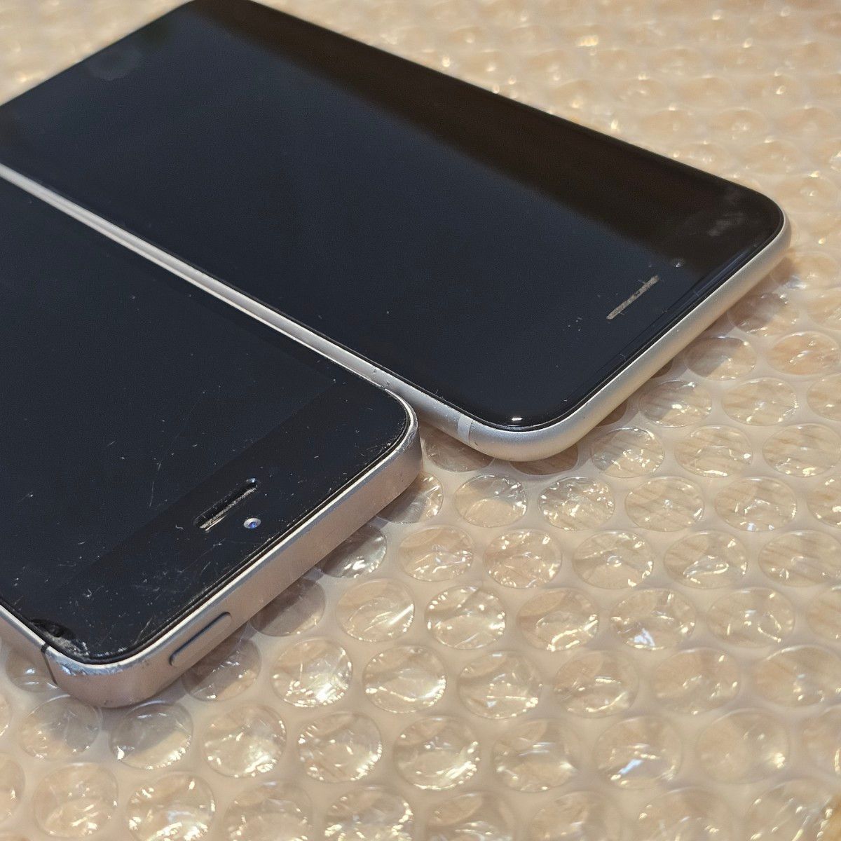 ジャンク】iPhone SE 2台 [部品取り用]｜Yahoo!フリマ（旧PayPayフリマ）