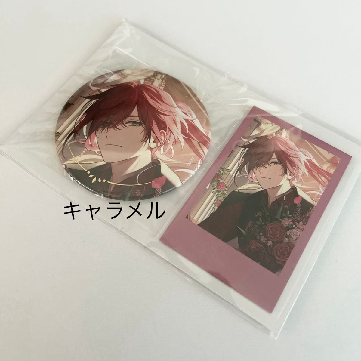 にじさんじ 誕生日グッズ 箔押し 缶バッジ チェキ風カード ローレン