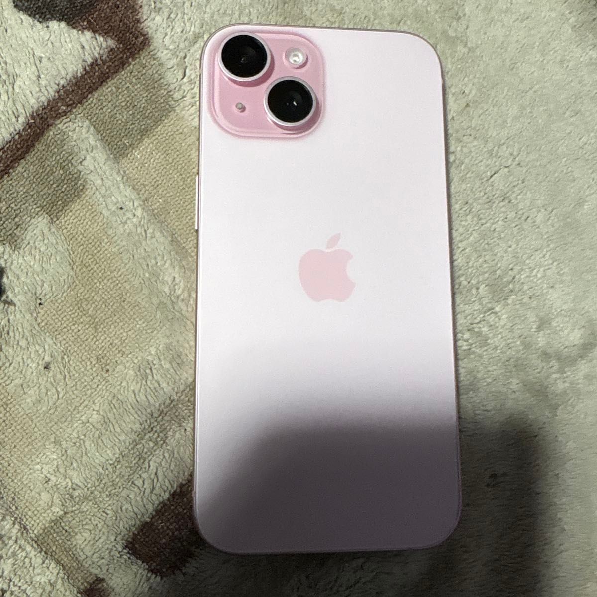 SIMフリー iPhone15 本体128GB Appleピンク美品｜Yahoo!フリマ（旧