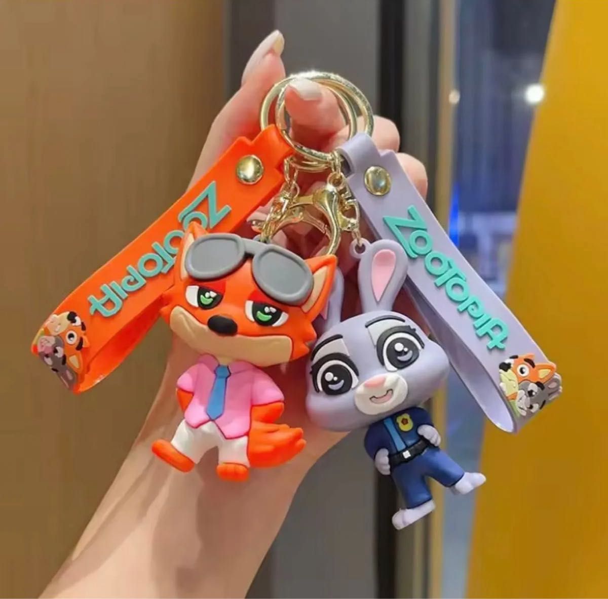 ズートピア キーホルダー ニック ジュディ キーチェーン zootopia ペア