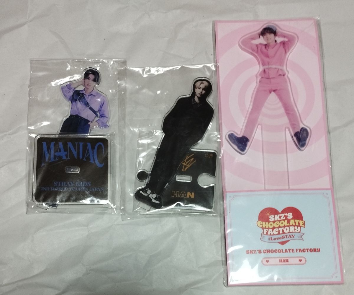 ハン straykids グッズまとめ アクスタ ポストカード ピンボタン