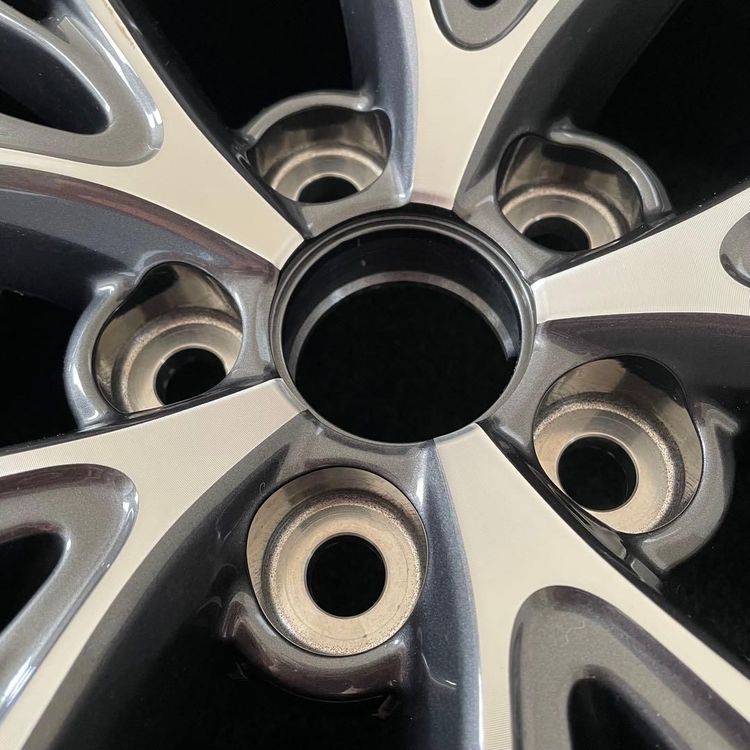 新車外しほぼ新品60プリウスZグレード195/50R19&純正ホイール4本セット