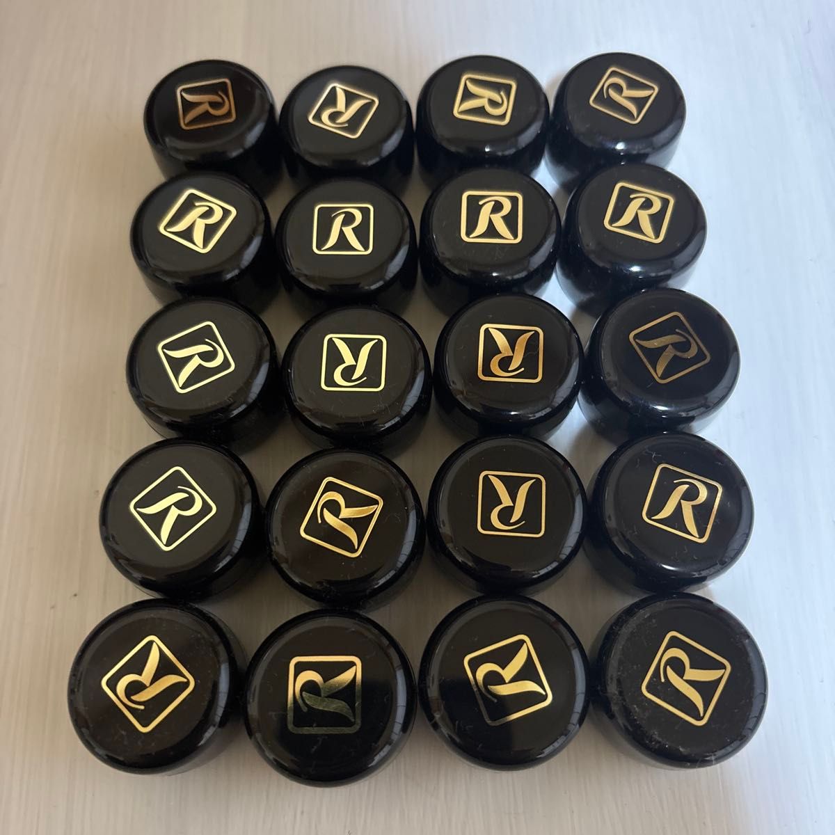 ロイヤル化粧品 EXクリーム 20個セット｜Yahoo!フリマ（旧PayPayフリマ）