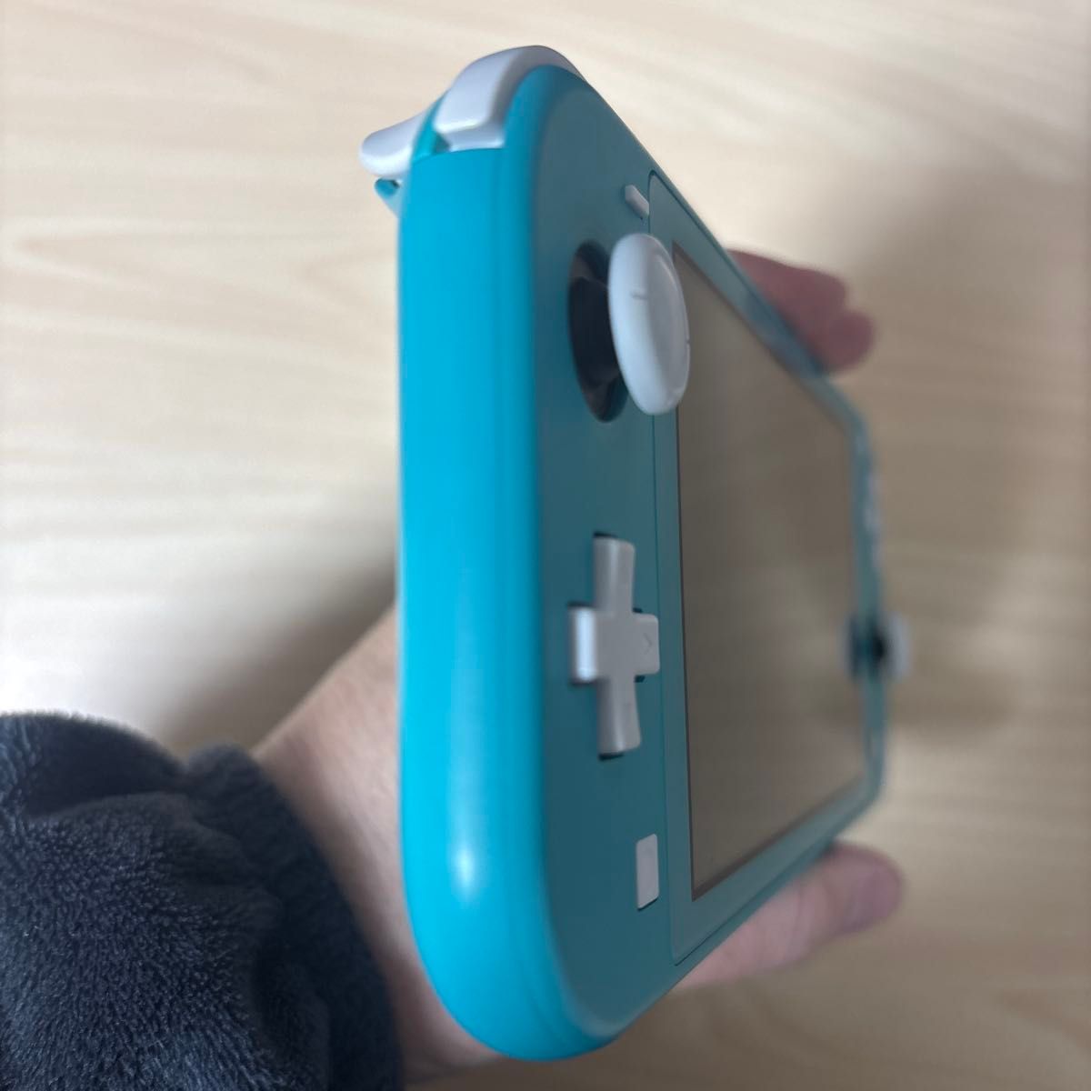 Nintendo Switch Lite ターコイズ 本体のみ ゲームソフトは付きません