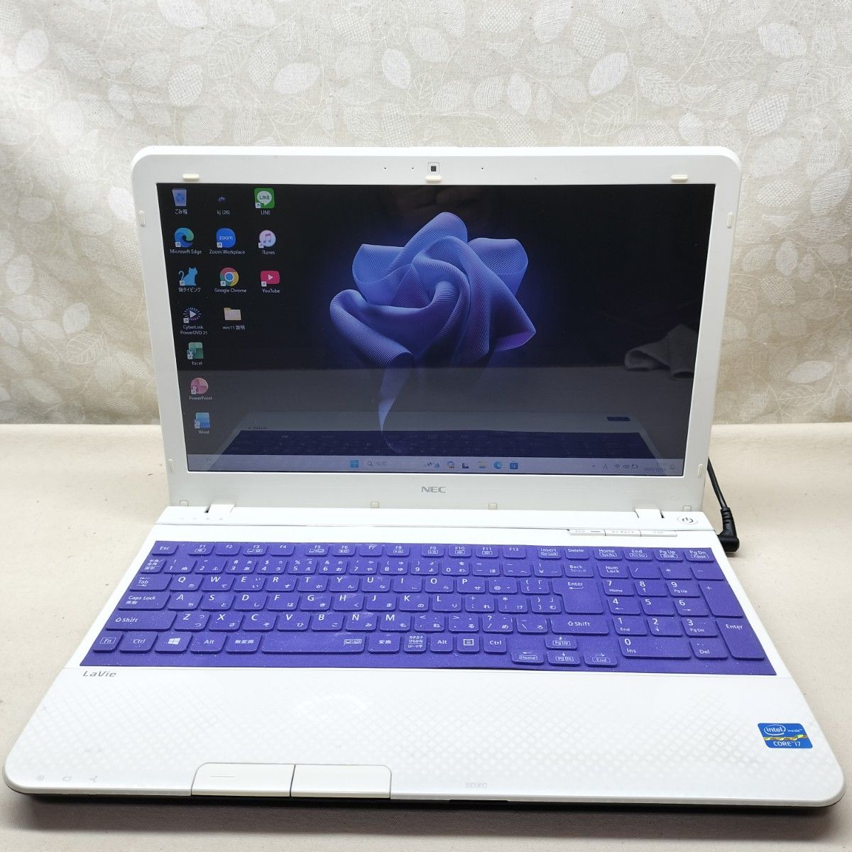 437 超快適 Core i7 最新Windows11 SSDノートパソコン｜Yahoo!フリマ