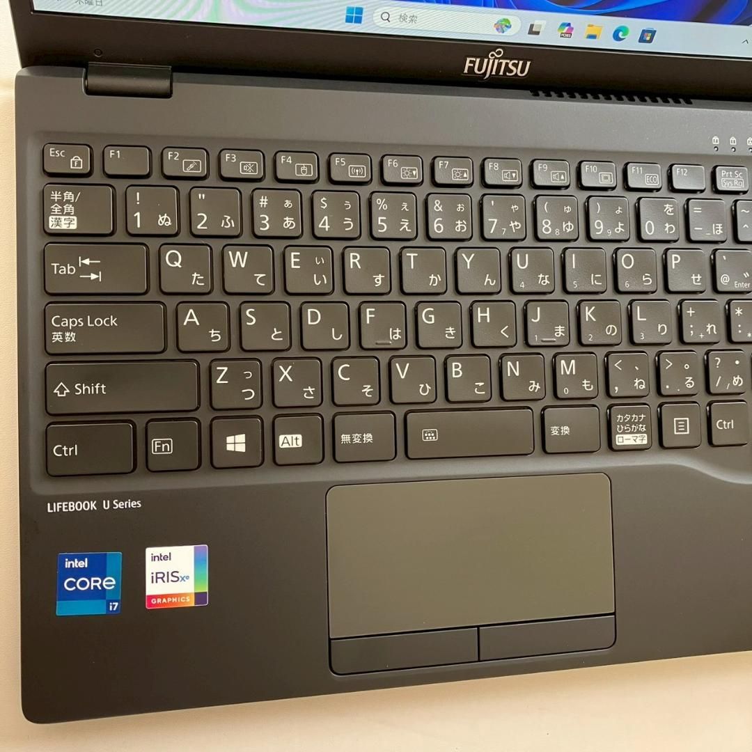 美品 Office2024 超軽量モデル 第11世代i7 富士通 498｜Yahoo!フリマ