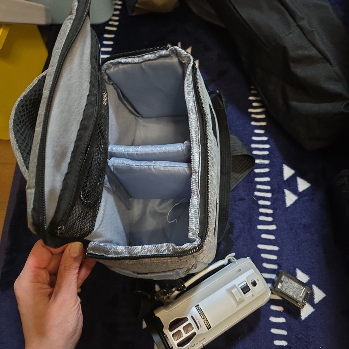 Panasonic 4K ビデオカメラ HC-VX992MS-W 25X iA ZOOMバッテリー2個