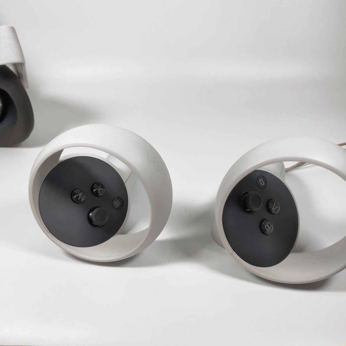 ZZ4885X Meta oculus Quest 2 128GB 美品 動作確認済み VR 翌日発送