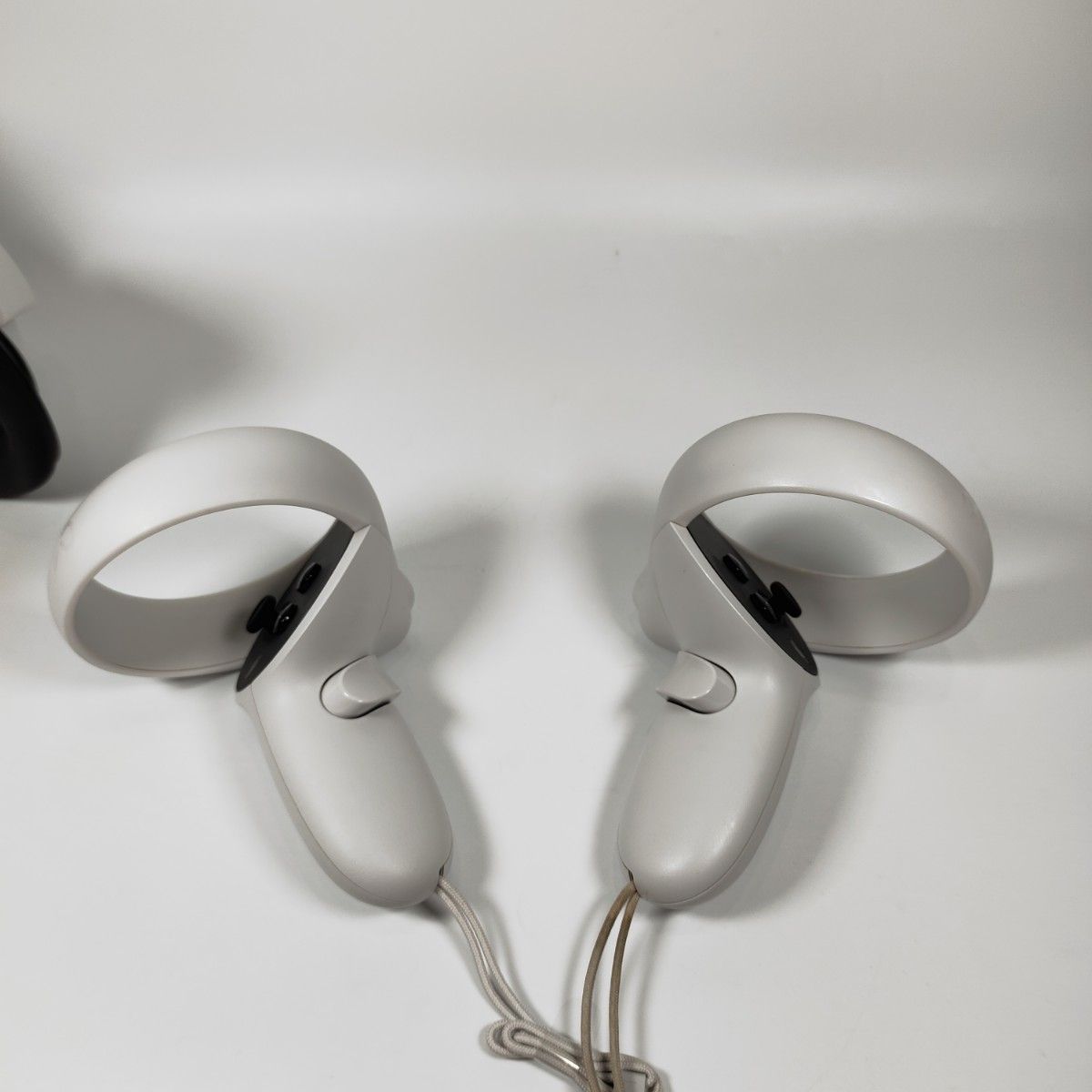 ZZ4885X Meta oculus Quest 2 128GB 美品 動作確認済み VR 翌日発送