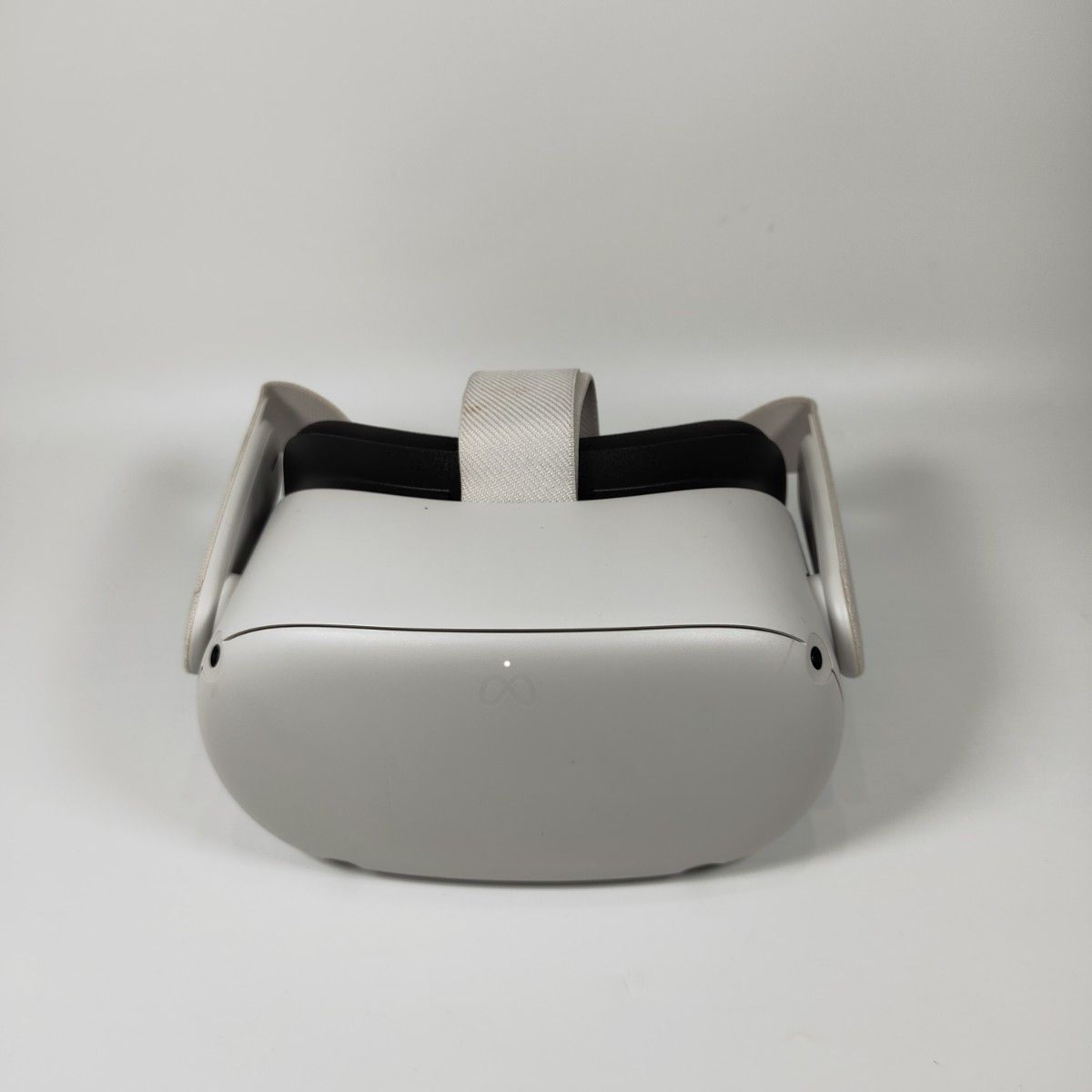 ZZ4885X Meta oculus Quest 2 128GB 美品 動作確認済み VR 翌日発送