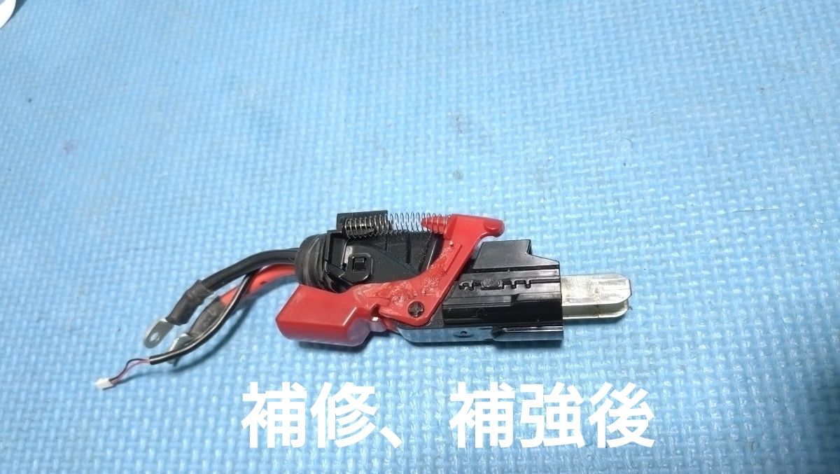 ダイソン V10 Dyson 掃除機 分解清掃済み 吸引テスト 実動 トリガー