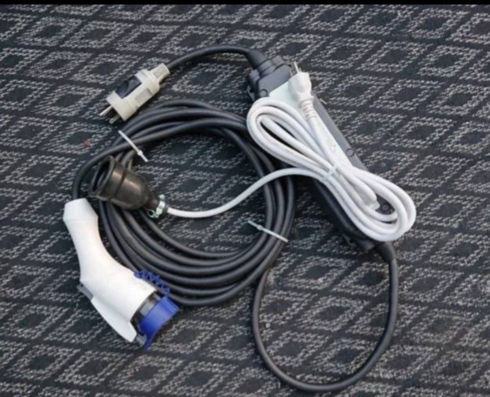 アイミーブ100V充電ケーブル 日産サクラ100V充電ケーブル ミニキャブ