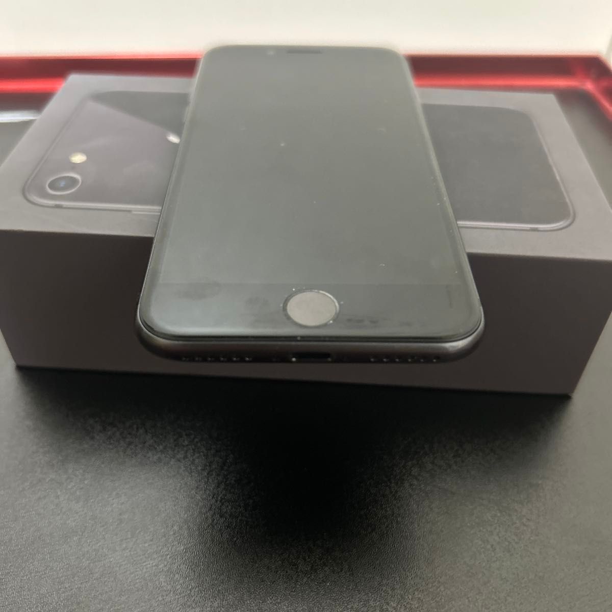 iPhone 8 64GB スペースグレイ SIMフリー 全面ガラス保護フィルム付き