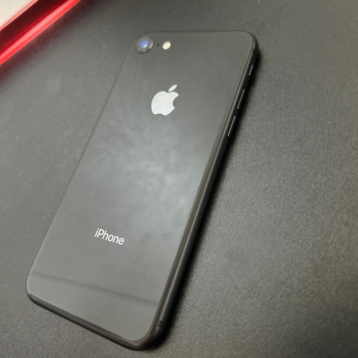 iPhone 8 64GB スペースグレイ SIMフリー 全面ガラス保護フィルム付き