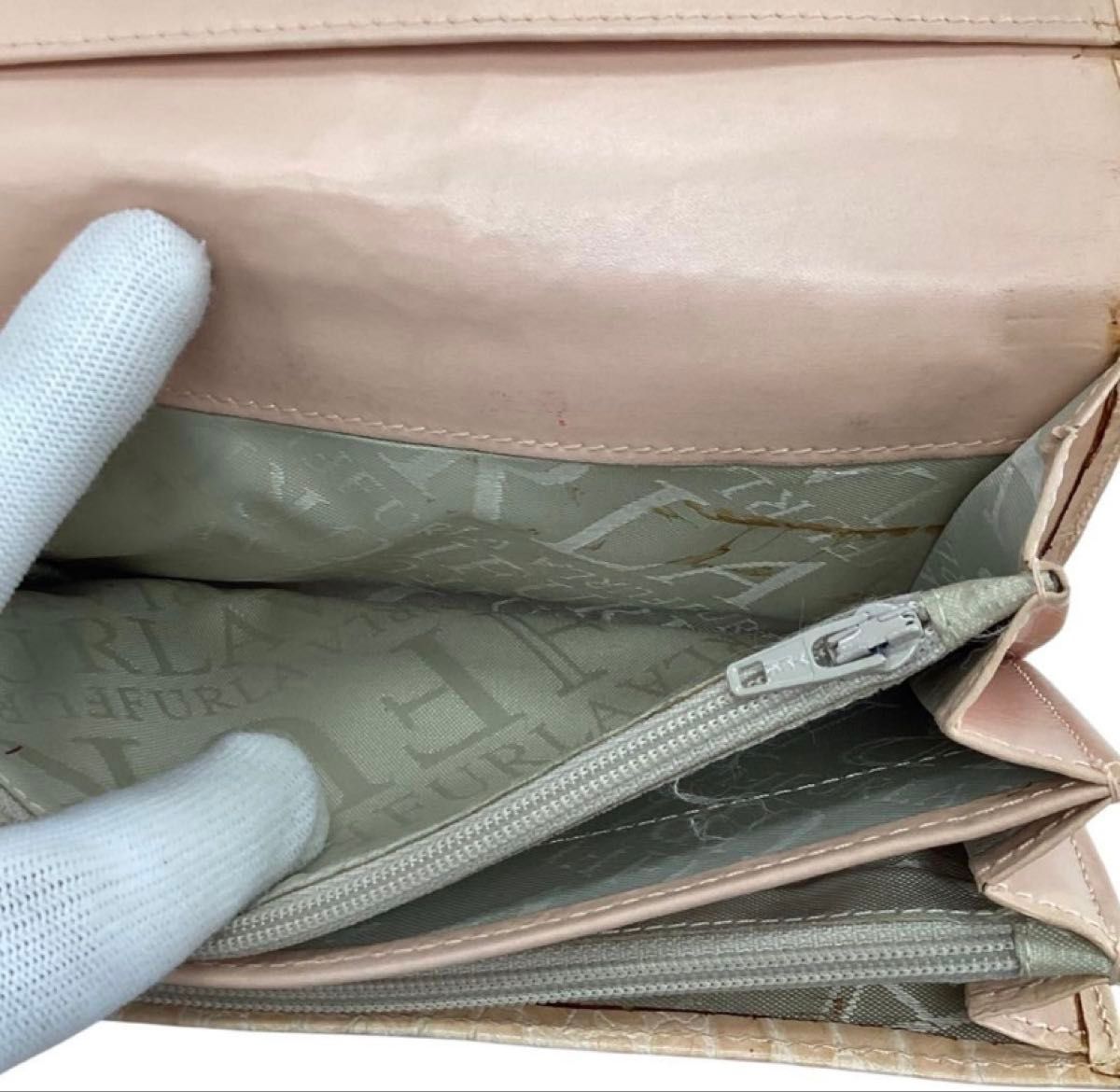 フルラ】クロコダイル型押し調 バッグ&長財布セット【FURLA】保存袋