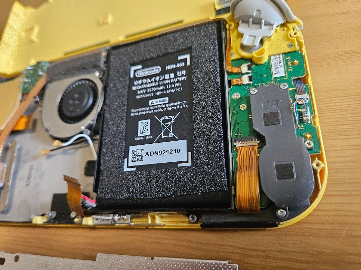 ジャンク】Nintendo Switch Lite イエロー メインボード無し｜Yahoo