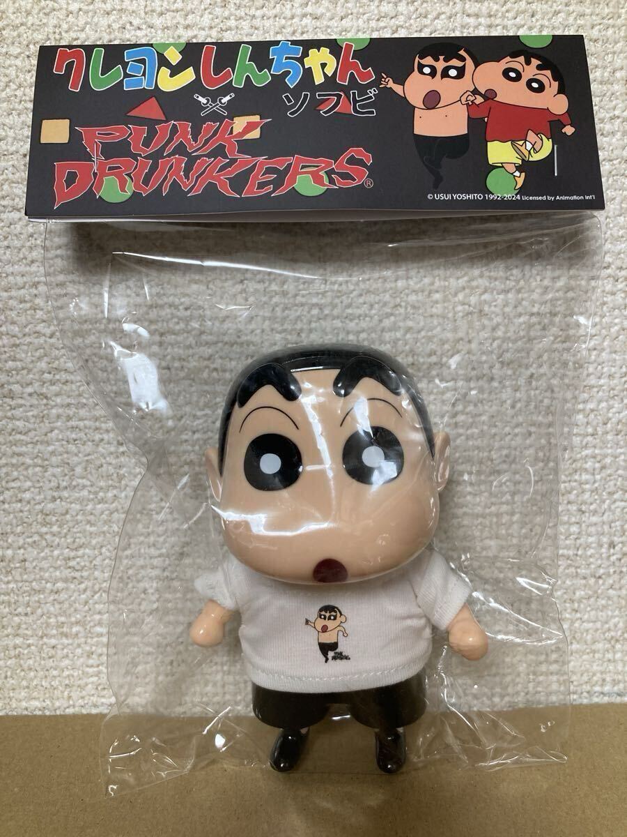 クレヨンしんちゃん パンクドランカーズ アイツ Tシャツver ソフビ