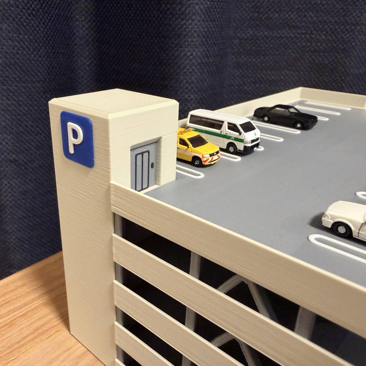 Nゲージ 立体駐車場B（組立キット）模型 ストラクチャー｜Yahoo!フリマ