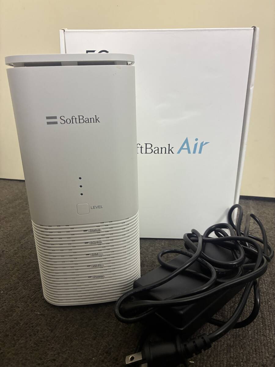 老若男女だれでも簡単に安くWiFiができる SoftBank 最新型Air
