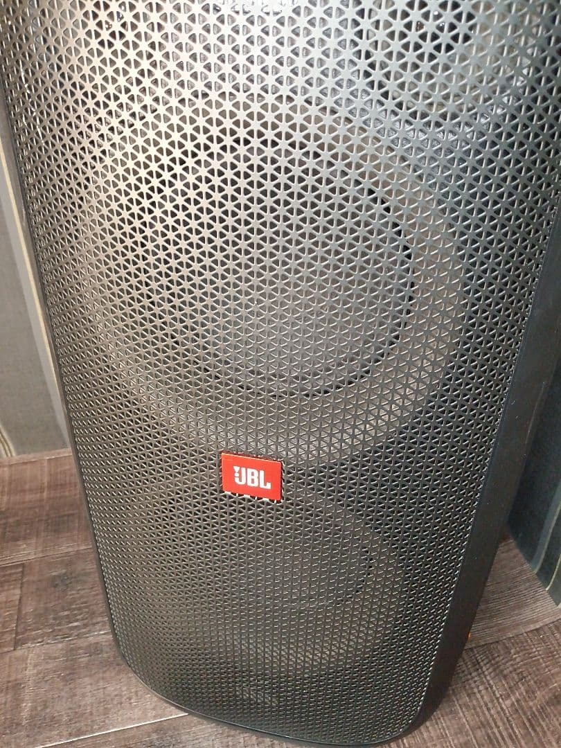 JBL PartyBox 100 スピーカー マイクギター入力 パーティボックス