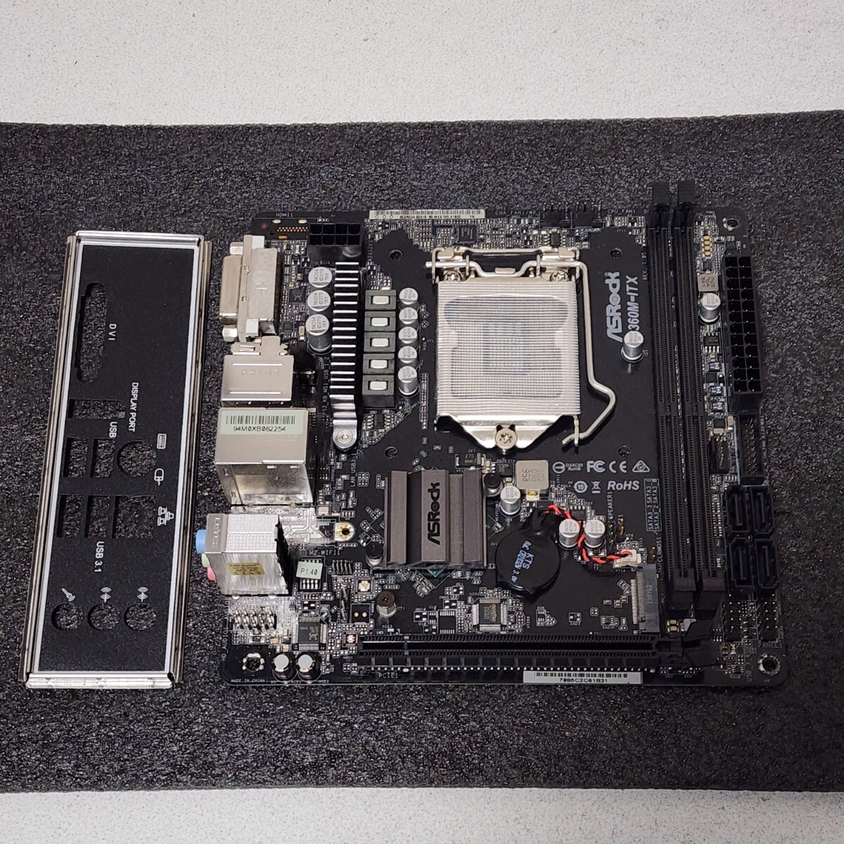 ASRock B360M-ITX IOパネル付属 LGA1151 Mini-ITXマザーボード 第8・9