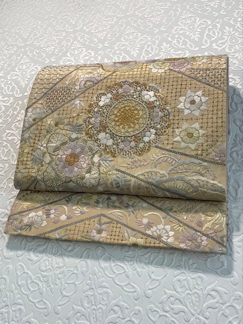 蘇州刺繍 相良刺繍 汕頭刺繍 袋帯 華紋 金糸 銀糸 正絹 六通 SA051