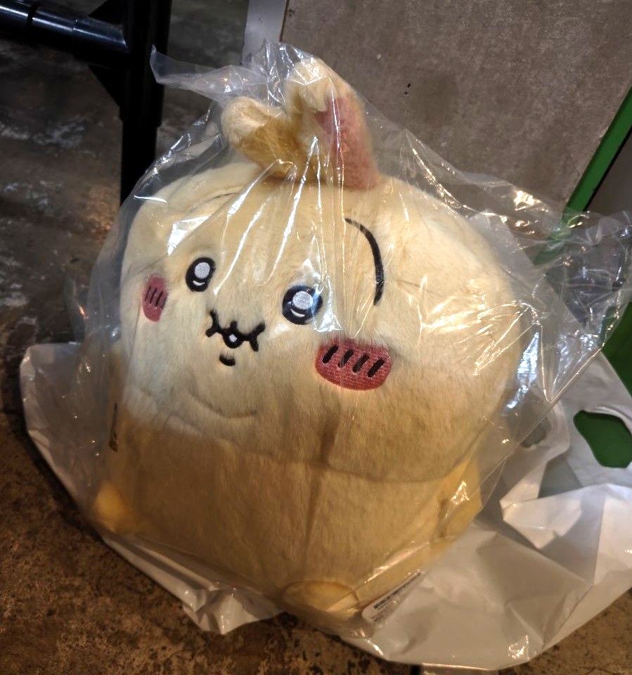 ちいかわ 重め ぼっちゃり抱っこぬいぐるみ うさぎ 新品 お顔厳選 ②