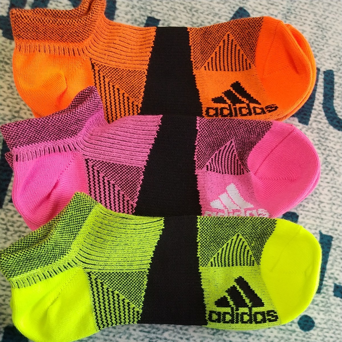 アディダス ショートソックス レディースソックス パステルカラー 3足