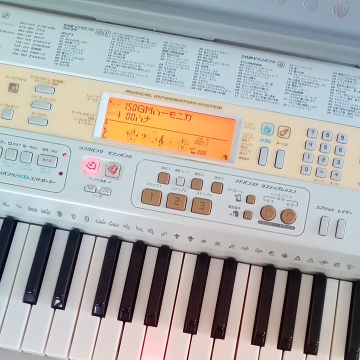 CASIO LK-201TV 光ナビゲーションキーボード 電子キーボード スタンド