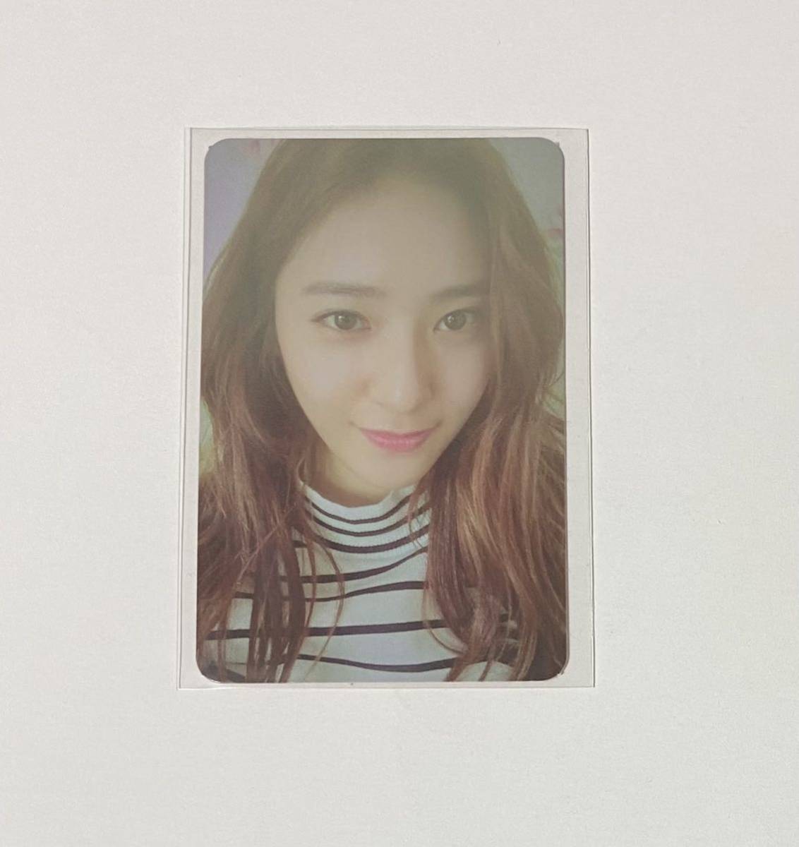 Yahoo!オークション - f(x) クリスタル 4Walls トレカ Krystal Photoca