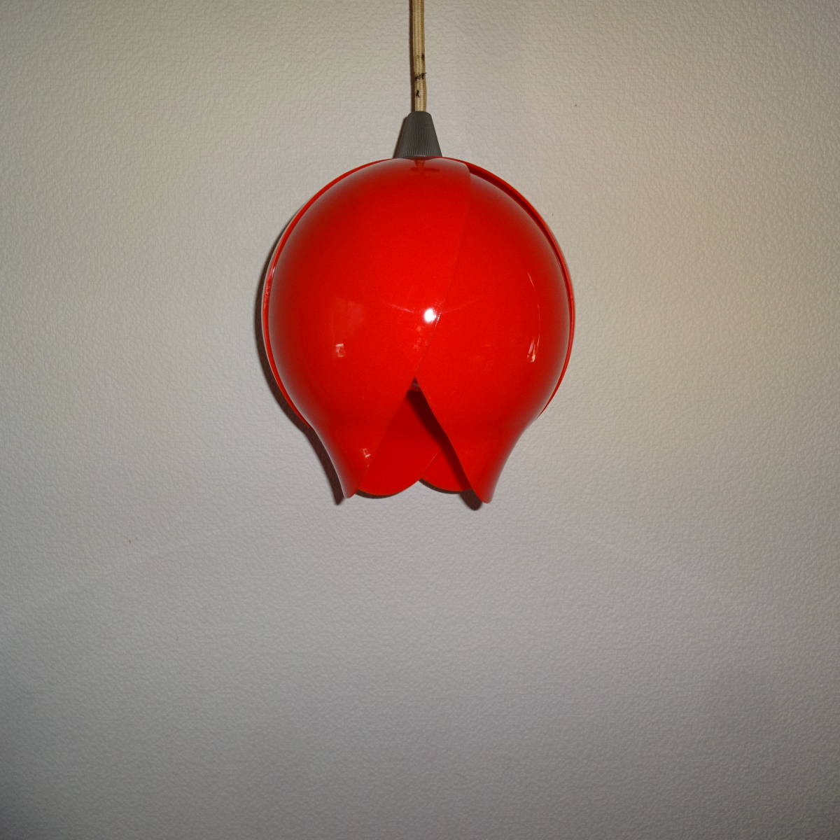 レトロチューリップ形ペンダントライト 昭和レトロポップカラー