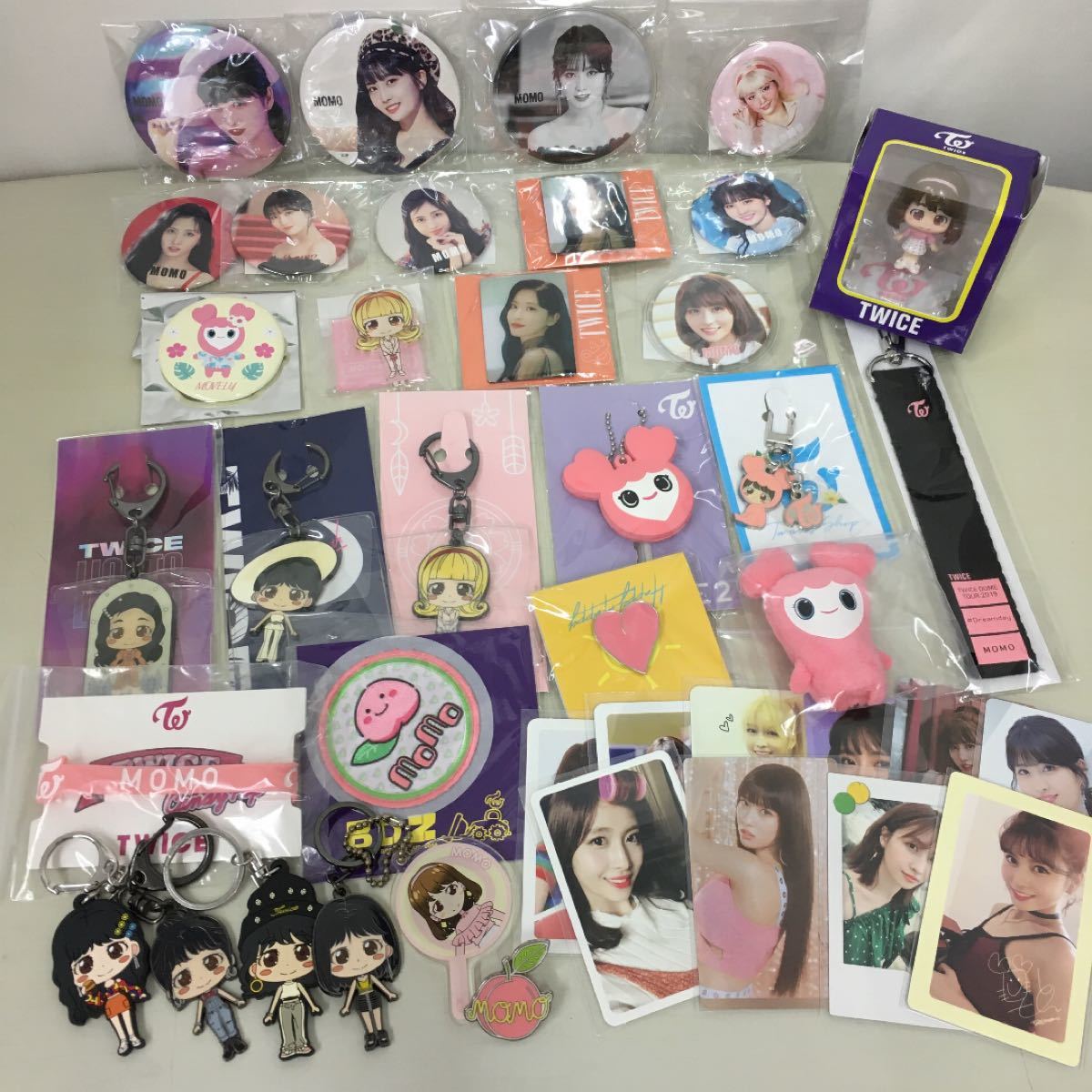 TWICE MOMO】モモちゃん グッズまとめ 未開封多数｜Yahoo!フリマ（旧