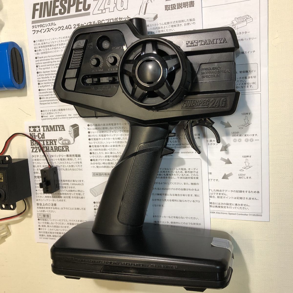 タミヤ ファインスペック2.4G プロポ・受信機・サーボ・バッテリー