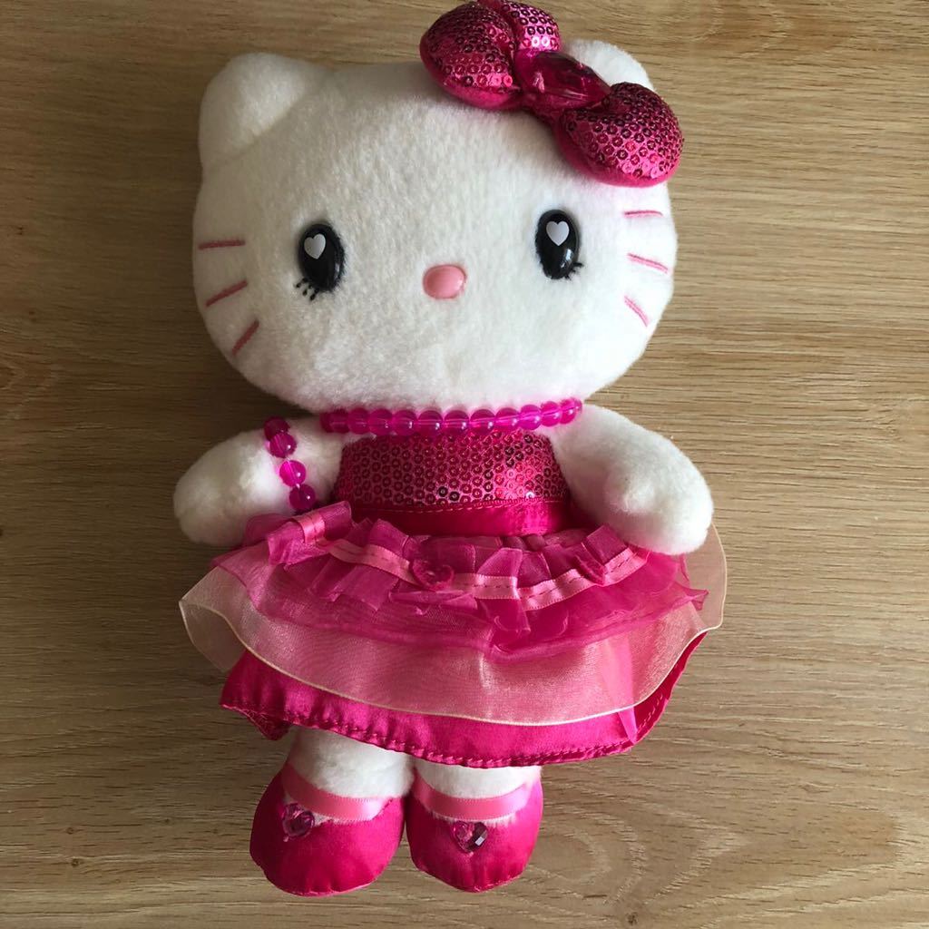 Yahoo!オークション - ハローキティ USJ ぬいぐるみ 目がハート スパ