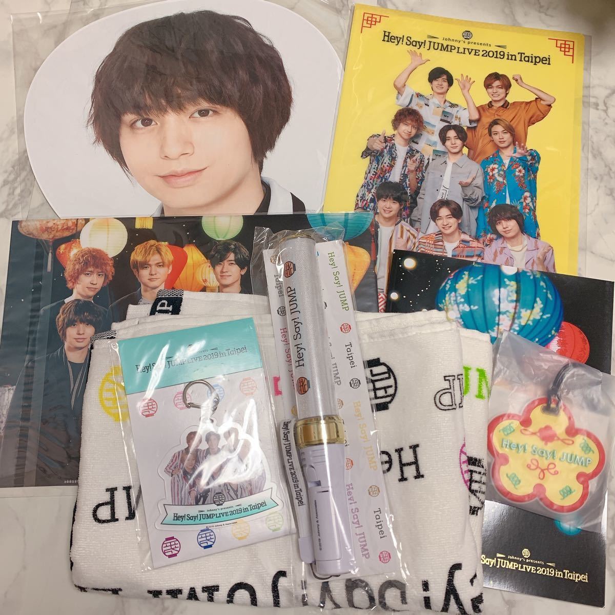 11/10までお取り置き Hey Say JUMP 台湾 グッズ セット｜Yahoo!フリマ